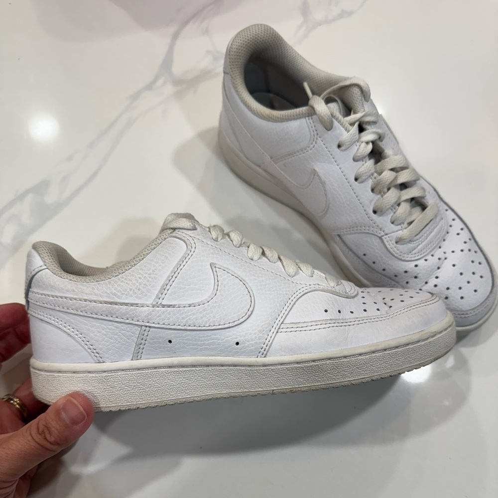 Nike Court Vision Low Womens‎ Size 6.5 Sneakers